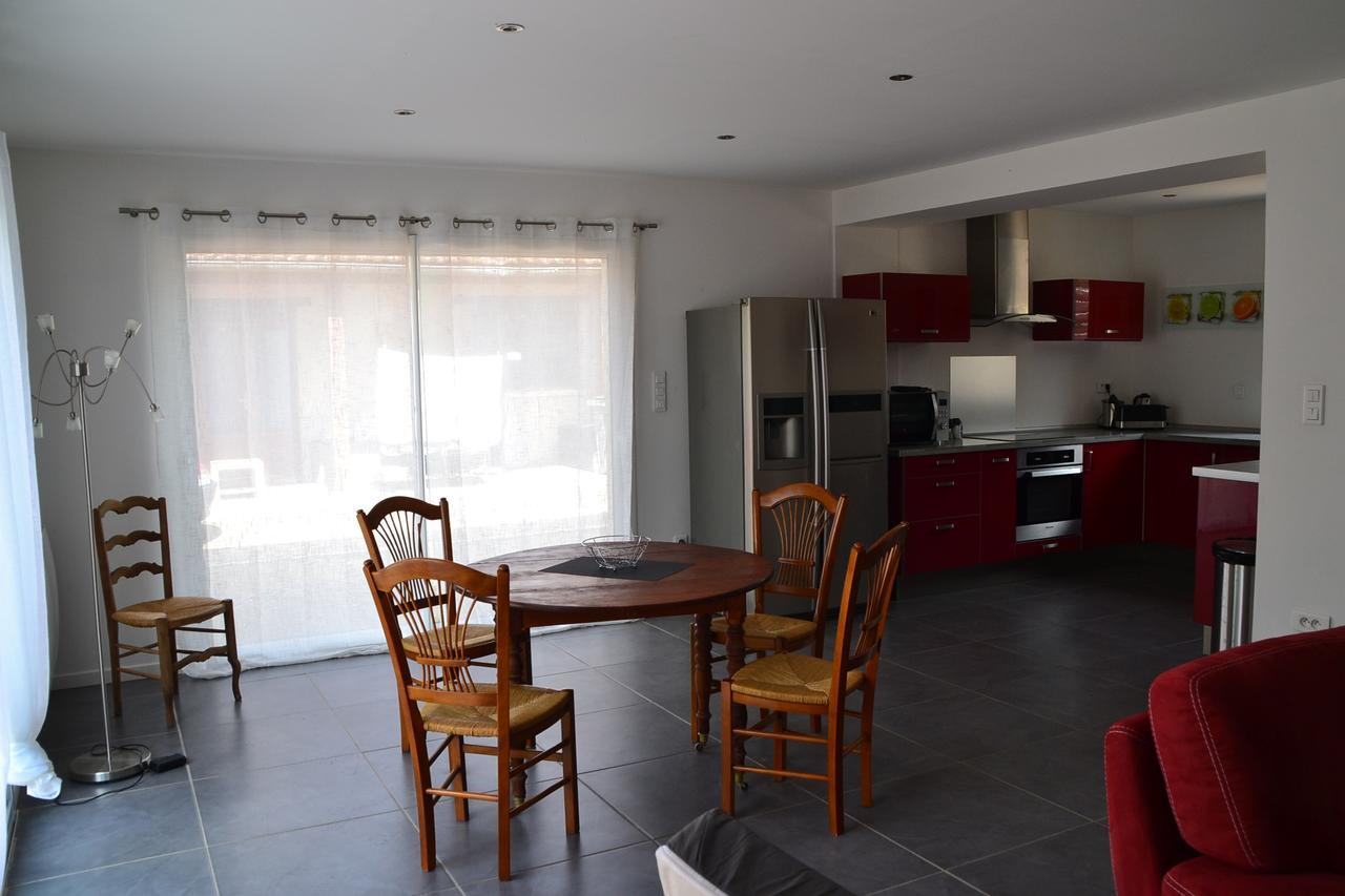 Chambres D'Hotes Les Ecuries De La Source Amiens Exterior foto